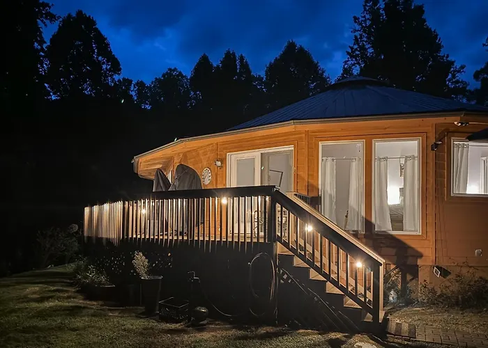 Circle House In The Smoky Mountains