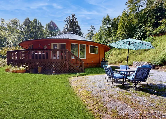 Circle House In The Smoky Mountains